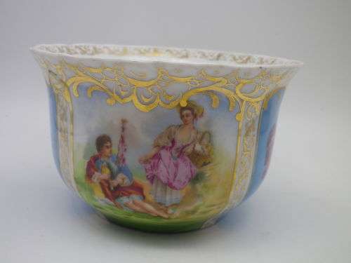 ANTIQUE 1865 - 1911 VON SCHIERHOLZ GERMANY PORCELAIN LARGE SUGAR BOWL. RARE