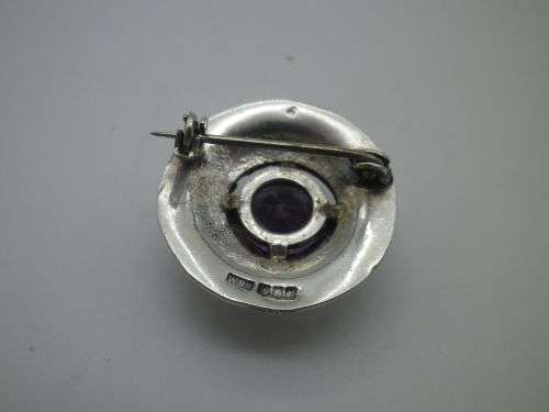 Hallmarked Sterling Silver & Amethyst Vintage CELTIC Brooch. Edinburgh 1958 Ward Brothers 2.3cm