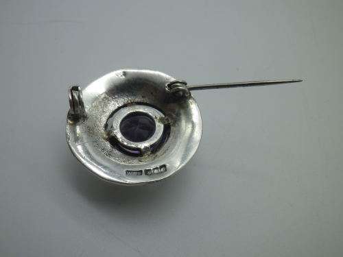 Hallmarked Sterling Silver & Amethyst Vintage CELTIC Brooch. Edinburgh 1958 Ward Brothers 2.3cm