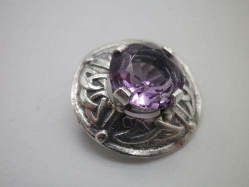 Hallmarked Sterling Silver & Amethyst Vintage CELTIC Brooch. Edinburgh 1958 Ward Brothers 2.3cm