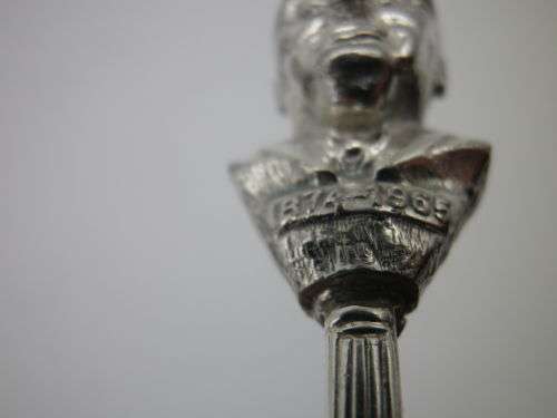 WINSTON CHURCHILL Commemorative (1874-1965) Silver Plated teaspoon. Rare