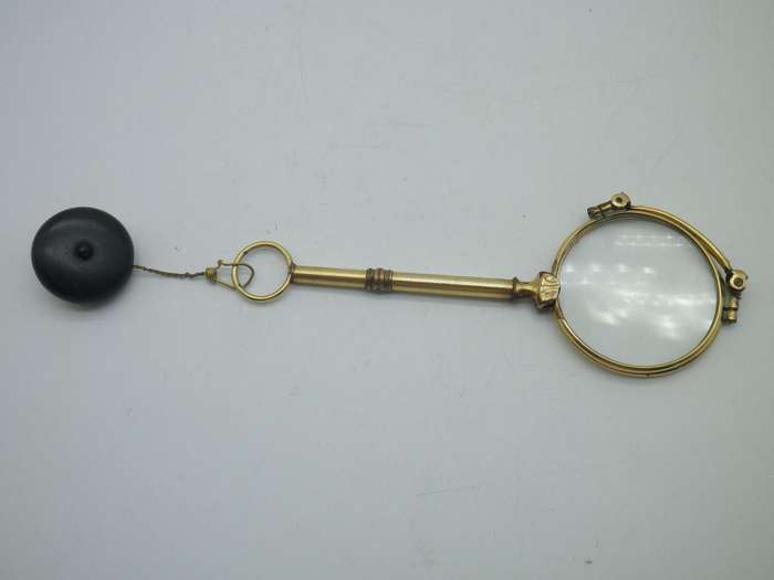 Vintage Gold Plated spring loaded lorgnette with brooch attachment. Made in Germany