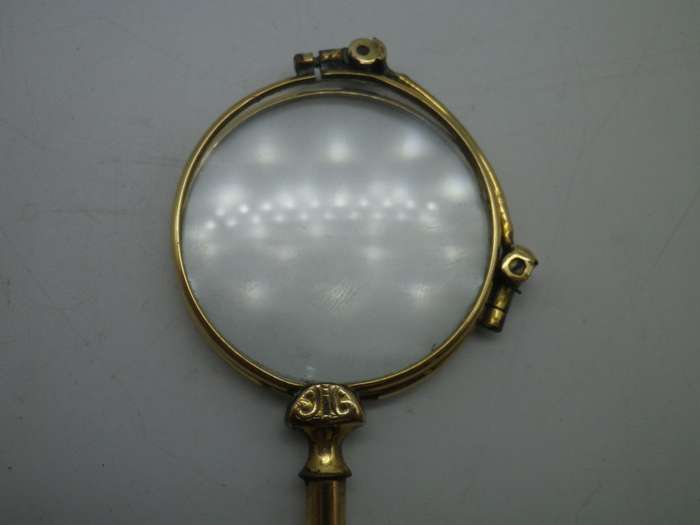 Vintage Gold Plated spring loaded lorgnette with brooch attachment. Made in Germany