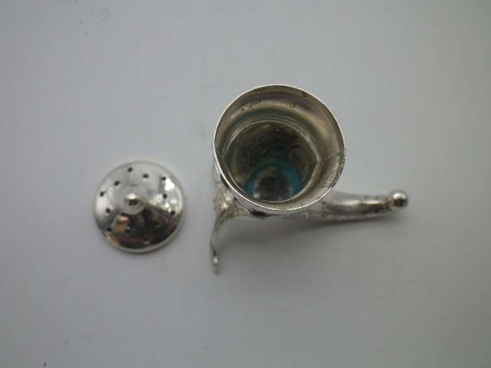 Sterling Silver VIKING Cruet Set. Salt & Pepper. Norway. Original blue glass liner