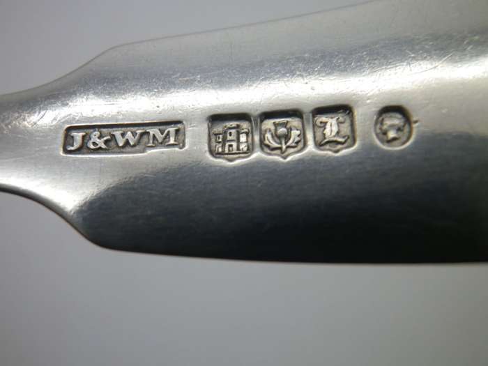 Edinburgh 1848 SILVER SAUCE LADLE. Maker: James and Walter Marshall. 14cm. 30grms