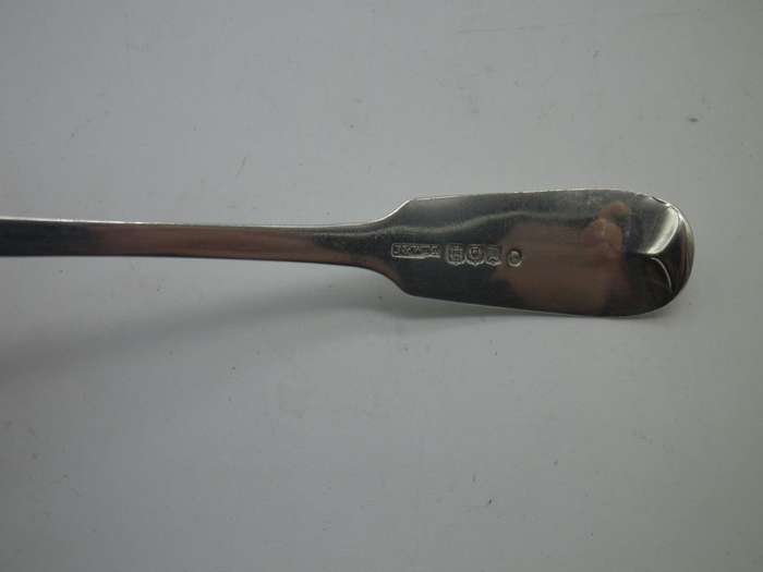 Edinburgh 1848 SILVER SAUCE LADLE. Maker: James and Walter Marshall. 14cm. 30grms