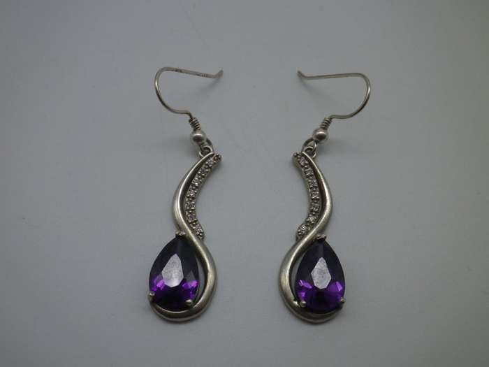 925 Sterling silver drop earrings with pearcut purple stones & 7 cubic zirconias. 3.5cm 6.6g