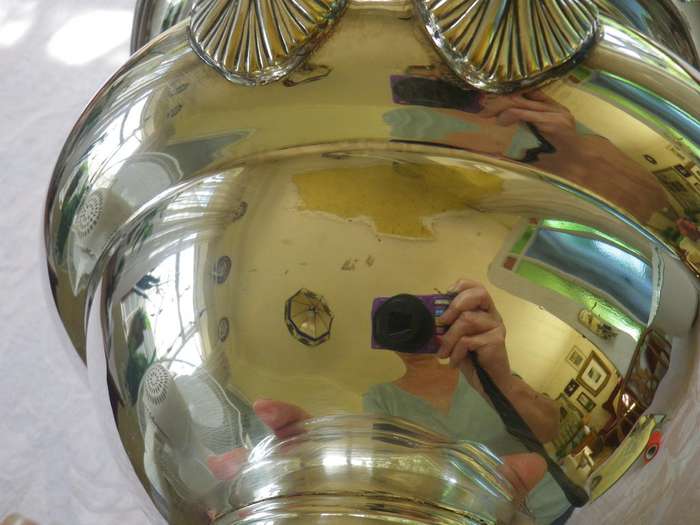 Large Vintage Silver Plated Wine Cooler. Good quality England. FOR MarFry8681 only please!!