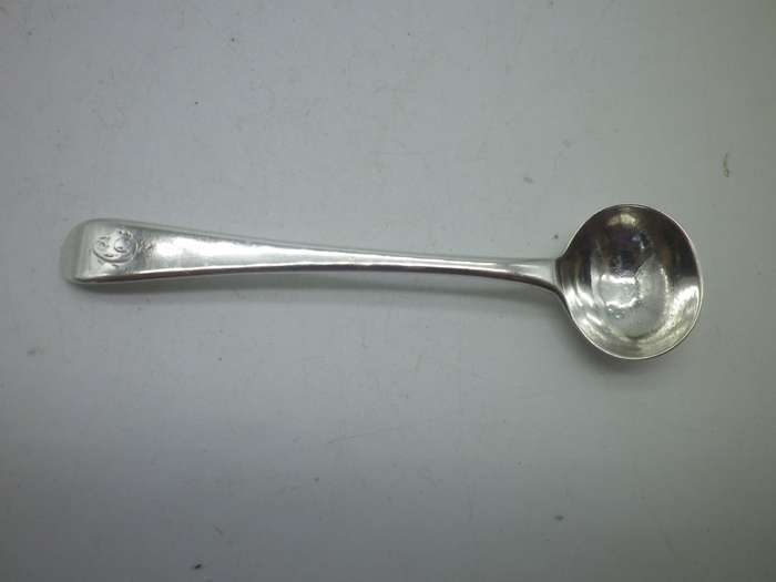 GEORGE III London 1801 silver salt or condiment spoon Makers William Eley I & William Fearn 10cm 11g