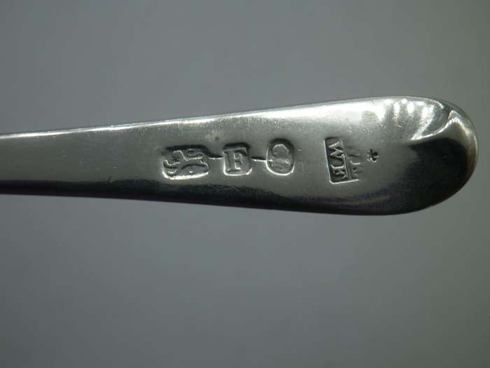 GEORGE III London 1801 silver salt or condiment spoon Makers William Eley I & William Fearn 10cm 11g