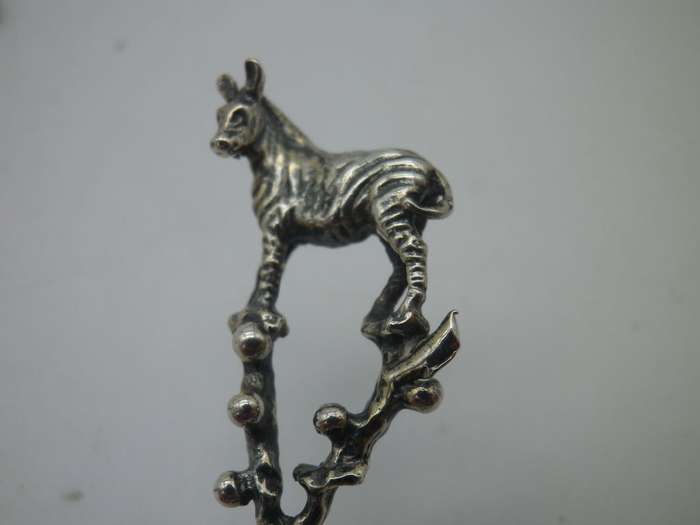 2 Sterling Silver teaspoons. LION & ZEBRA.  9.5cm 20g