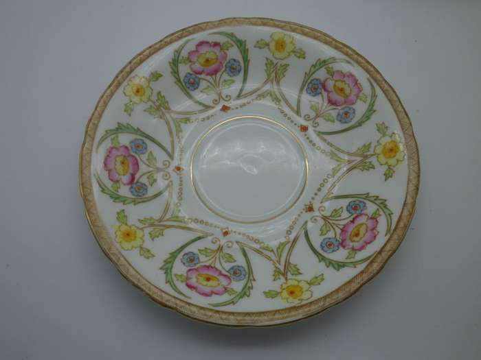 Sutherland China Vintage trio. Very Good condition