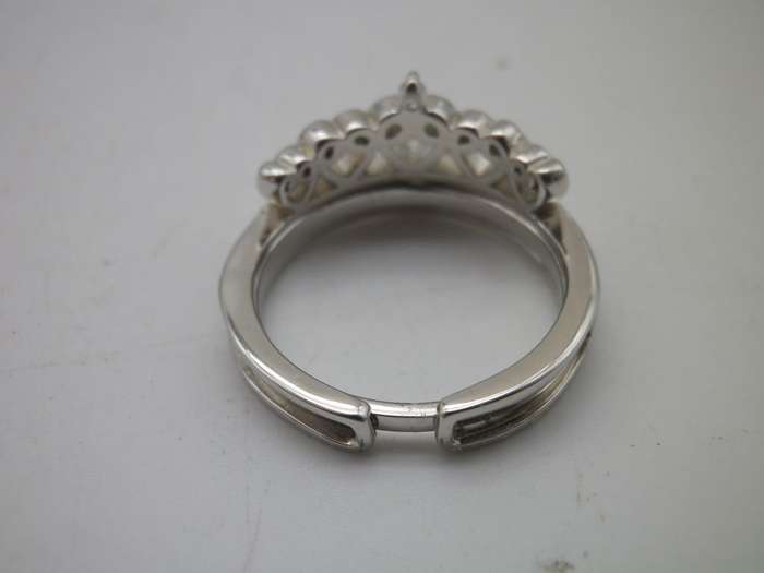 925 silver 2 piece ring with certified 0.5ct brilliant cut D/VVS1 Moissanite Size N1/2 4.6g