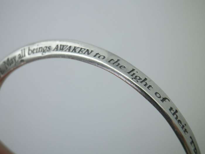 Hallmarked Silver BUDDHIST LOVING KINDNESS MOBIUS Bangle  14g RARE Designer Beauty!