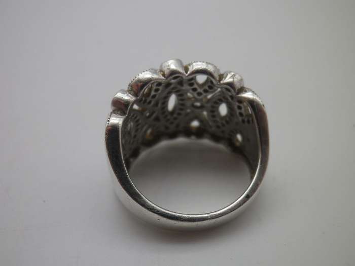 Sterling Silver & CZ Vintage Dress ring. Size: K 1/2- L. 7g Gorgeous