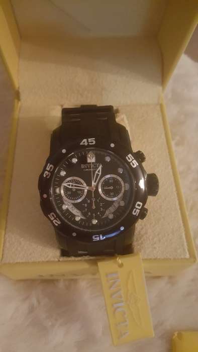 R14 995.00 !! INVICTA CHRONOGRAPH SWISS PRO DIVER COLLECTION
