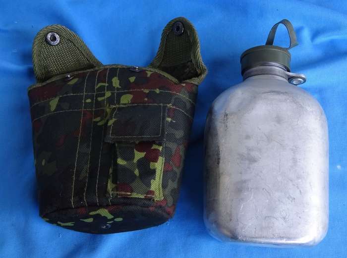 Army Water bottle (D4/50)