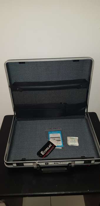 ECHOLAC HARDSHELL BRIEFCASE