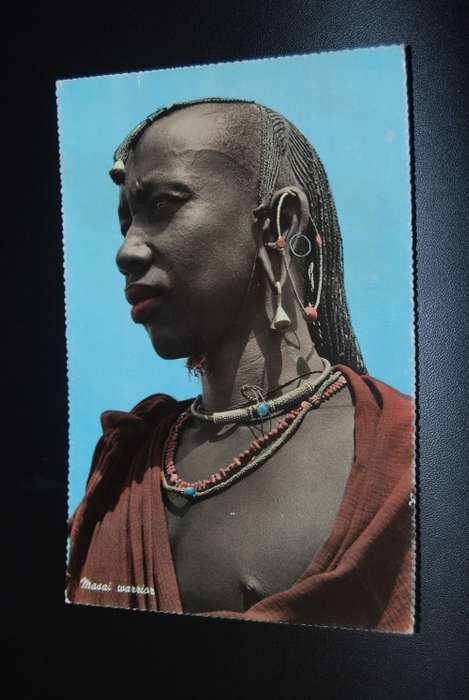 VINTAGE COLOUR PHOTO POSTCARD OF A MASAI WARRIOR
