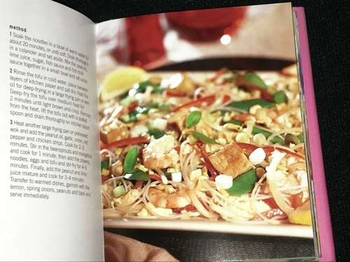 EVERYDAY CHICKEN RECIPE BOOK