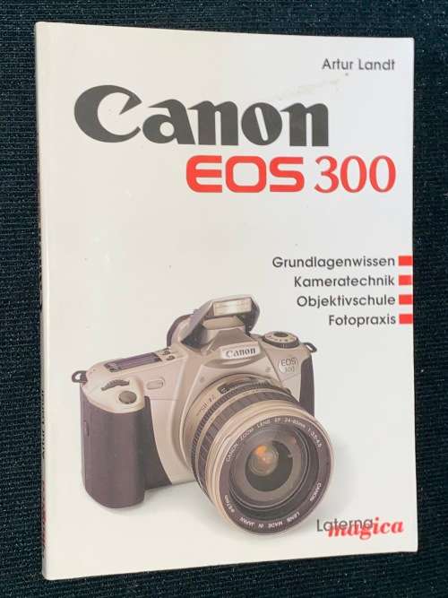CANON EOS 300