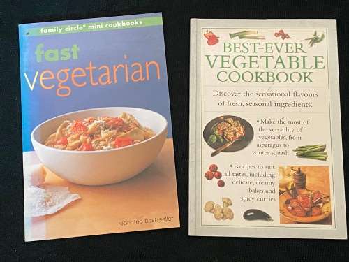 VEGETARIAN COOK BOOKS X 2