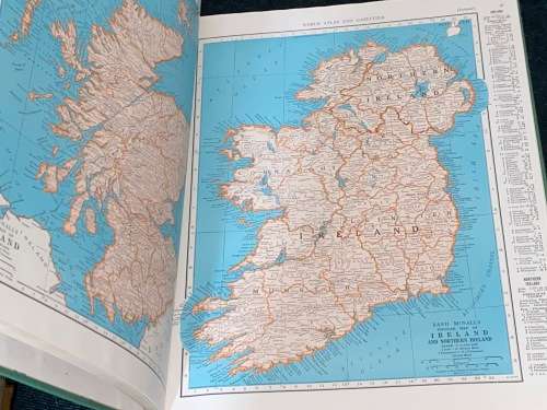 COLLIERS WORLD ATLAS AND GAZETTEER 1942