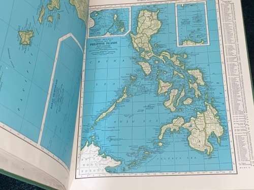 COLLIERS WORLD ATLAS AND GAZETTEER 1942