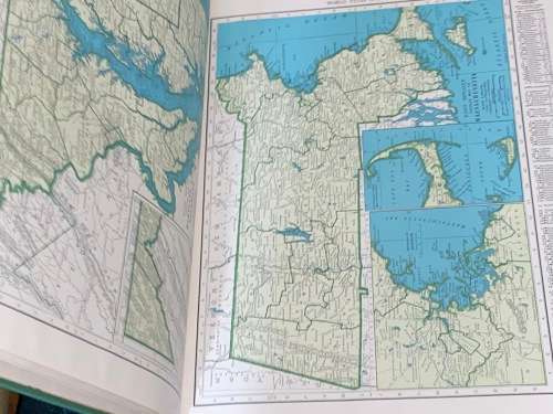 COLLIERS WORLD ATLAS AND GAZETTEER 1942