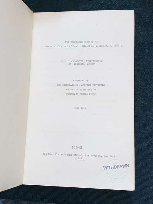 SELECT ANNOTATED BIBLIOGRAPHY OF TROPICAL AFRICA JUNE 1956
