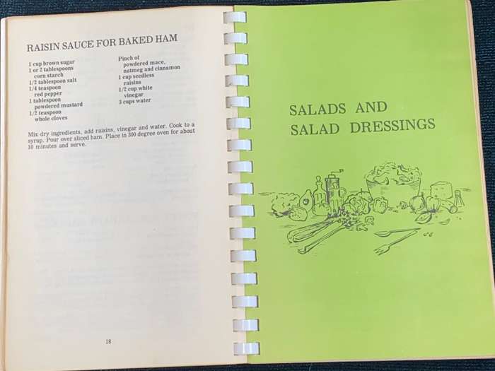 TONY CHACHERE`S CAJUN COUNTRY COOKBOOK