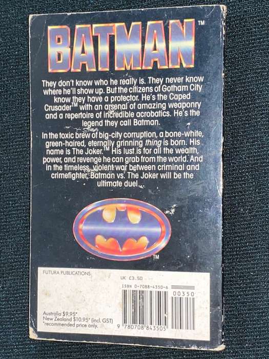 BATMAN NOVEL BASED ON SCREENPLAY