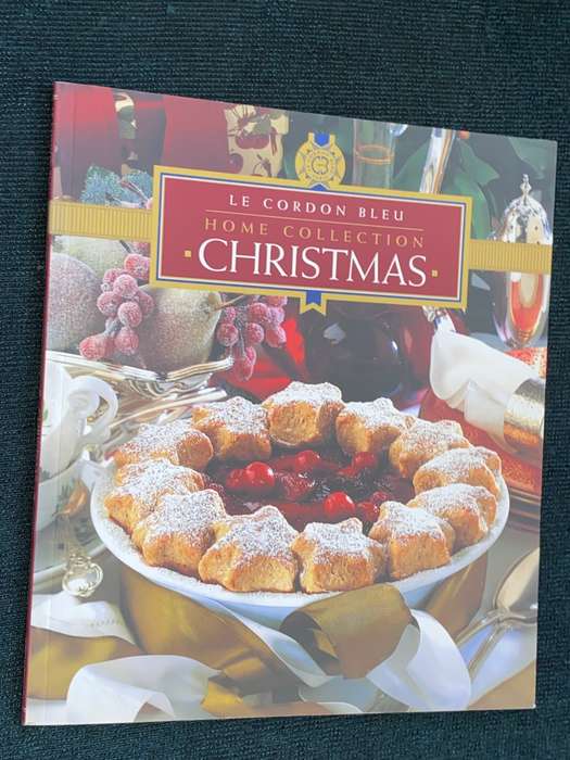 LE CORDON BLEU HOME COLLECTION CHRISTMAS
