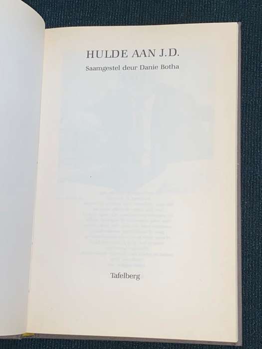 HULDE AAN J.D. SAAMGESTEL DEUR DANIE BOTHA LIMITED EDITION