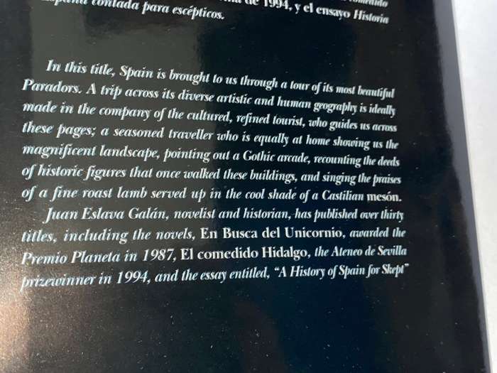HISTORICAL PARADORS WITH ENGLISH TRANSLATION