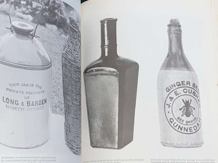 ANTIQUE BOTTLE COLLECTING IN AUSTRALIA BY JOHN VADER AND BRIAN MURRAY