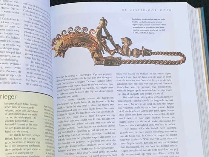 MYTHOLOGIE EEN GEILLUSTREERDE GESCHIEDENIS VAN MYTHEN EN VERHALEN UIT DE HELLE WERELD
