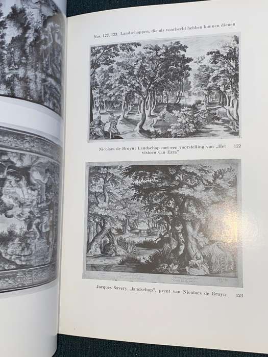 TAPESTRY WEAVING IN THE NORTHERN NETHERLANDS BY DR G.T. VAN YSSELSTEYN