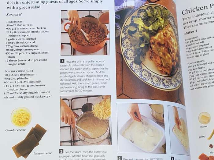 50 FANTASTIC CHICKEN DISHES STEP-BY-STEP BY SUE MAGGS