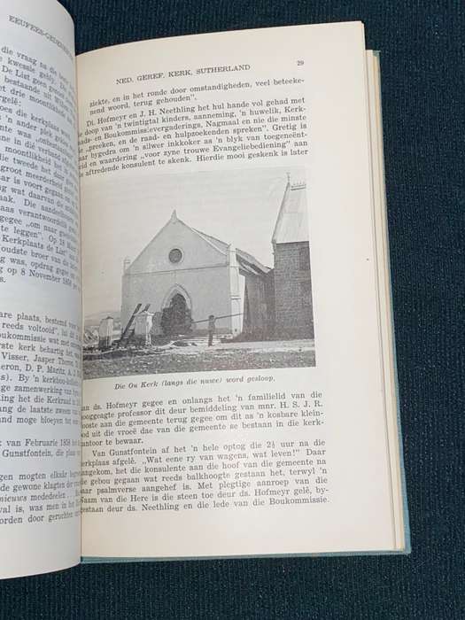 EEUFEES GEDENKBOEK VAN DIE NED. GEREF. KERK SUTHERLAND 1855-1955 DEUR H.C. HOPKINS