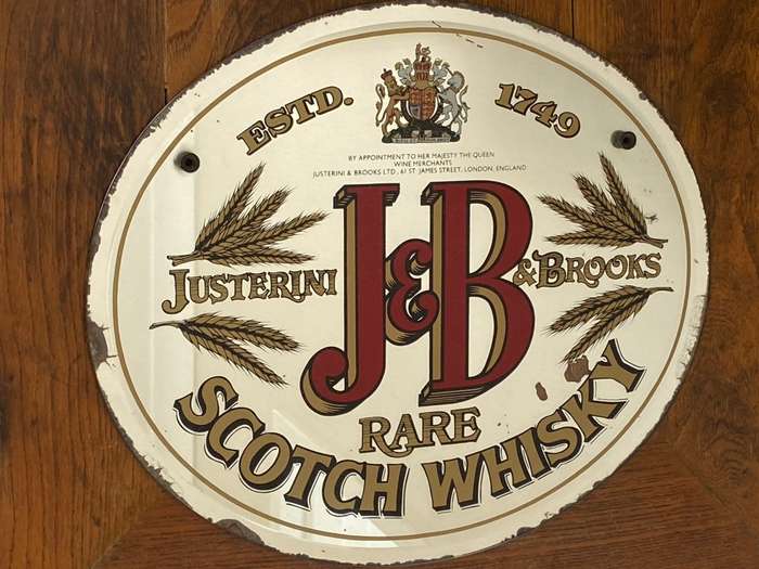 VINTAGE OVAL GLASS BEVELLED J & B RARE SCOTCH WHISKY MIRROR ADVERTISEMENT SIGN