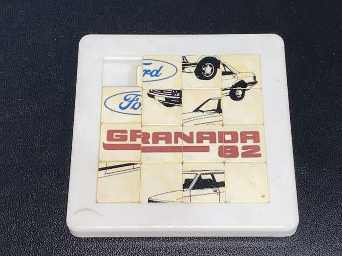 VINTAGE PLASTIC FORD GRANADA 82 NOVELTY PUZZLE
