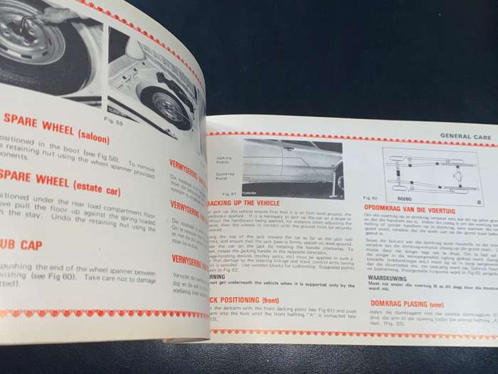 FORD CORTINA OWNER'S HANDBOOK SA EDITION IN ENGLISH AND AFRIKAANS NOV 1973