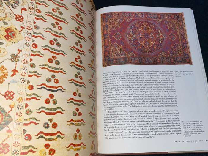 THE COUNTRY LIFE BOOK OF RUGS & CARPETS OF THE WORLD EDITED BY IAN BENNETT