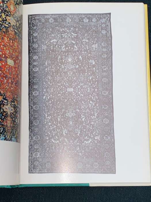 ORIENTAL RUGS AND CARPETS BY FABIO FORMENTON