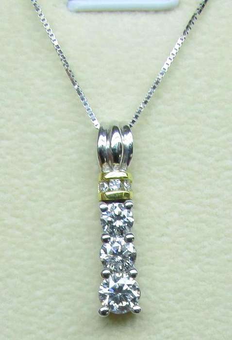**GLITTERING [R48753]** TRILOGY DIAMOND [1.00ct] PENDANT + CHAIN [WHITE GOLD] ROUND CUT -  BUY SAFE