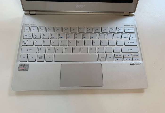ACER ASPIRE S7 - INTEL CORE i7 - 256GB SSD - TOUCH SCREEN 11.6"