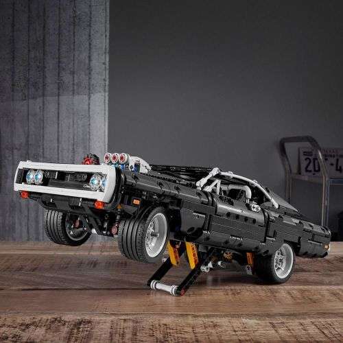 LEGO® Technic - Dom's Dodge Charger (42111)