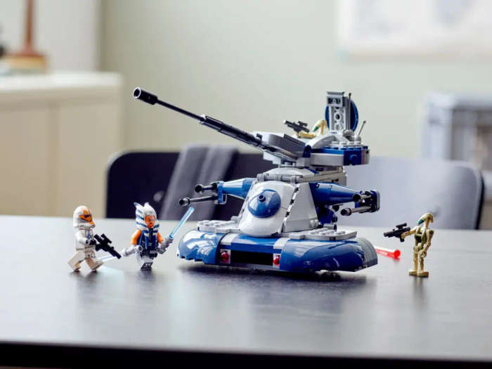 LEGO® Star Wars - Armoured Assault Tank (75283)