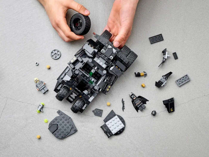 LEGO® DC - Batman Batmobile Tumbler: Scarecrow Showdown (76239)